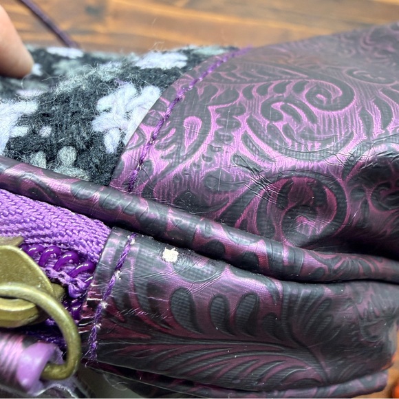 Taylor Swift Wonderstruck Weekender Bag (Tote/Duffle) Purple Black White - Picture 9 of 12